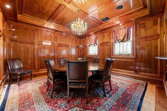 218 W Springfield St, Unit 218 in Boston, MA - Foto de edificio - Building Photo