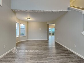 1617 200th St Ct E in Spanaway, WA - Foto de edificio - Building Photo