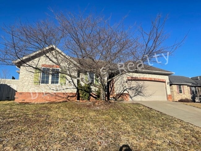 3303 S Brunswick Ave in Springfield, MO - Building Photo - Building Photo