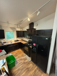 2011 Mesa Ct in Fairbanks, AK - Building Photo - Building Photo