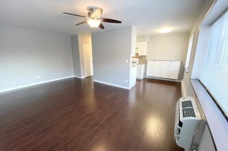 8450 Skokie Blvd in Skokie, IL - Building Photo - Building Photo