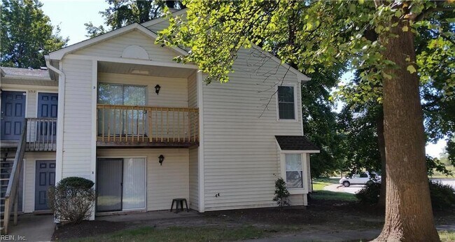 property at 1713 Boulder Ln