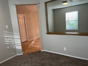 4522 Roxio Dr in San Antonio, TX - Building Photo - Building Photo