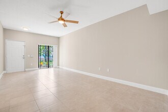 2802 Sarento Pl in Palm Beach Gardens, FL - Building Photo - Building Photo