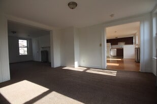 319 Central Ave, Unit 3