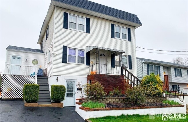 property at 446 Railroad Ave