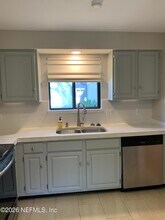 1809 Kings Way in Neptune Beach, FL - Building Photo - Building Photo