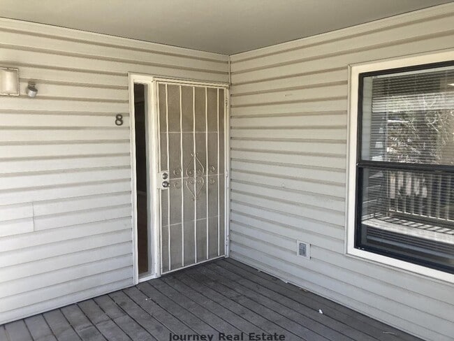 property at 333 W Leroux St