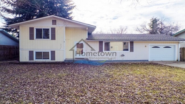 property at 1314 E Locust Ave