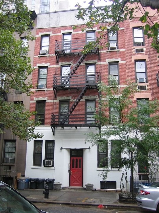 415 E 78th St in New York, NY - Foto de edificio