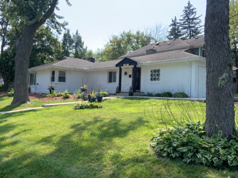 842 W 7th St in Hinsdale, IL - Building Photo