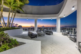 Icon Las Olas in Fort Lauderdale, FL - Building Photo