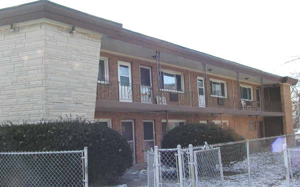 3904 Powell Ave in Lyons, IL - Building Photo