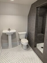 200 1st Ave, Unit Apt B in Murfreesboro, TN - Building Photo - Building Photo