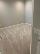 4600 Skysail Dr in Naples, FL - Building Photo - Building Photo