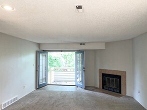 4429 Hunting Meadows Cir in Colorado Springs, CO - Foto de edificio - Building Photo