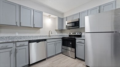 The Avenue in Fayetteville, AR - Foto de edificio - Building Photo