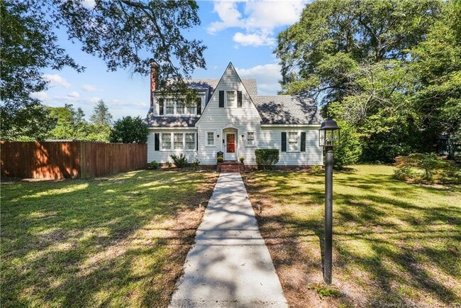 717 Peden St in Laurinburg, NC - Building Photo - Building Photo