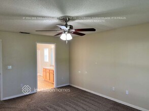 1091 SW California Blvd in Port St. Lucie, FL - Building Photo - Building Photo