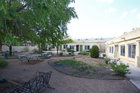 Broadway Apartments in Albuquerque, NM - Building Photo - Building Photo