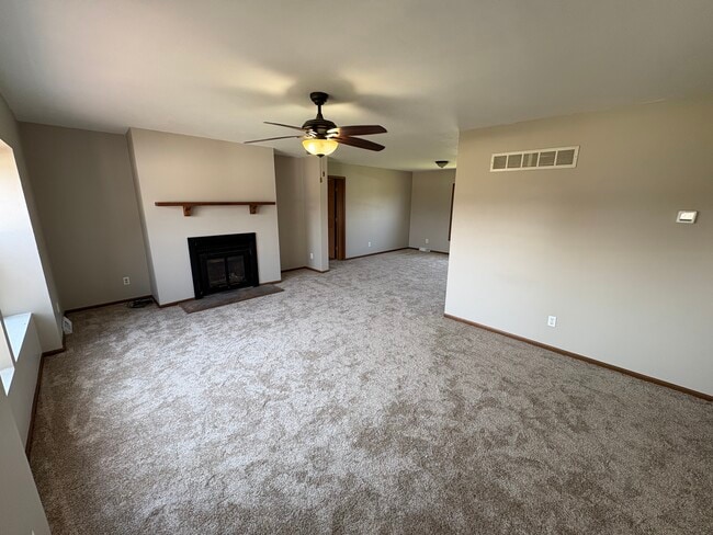 19515 Carter Ln in New Paris, IN - Building Photo - Building Photo