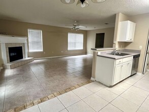 6213 Cottage Woods Dr in Milton, FL - Building Photo - Building Photo