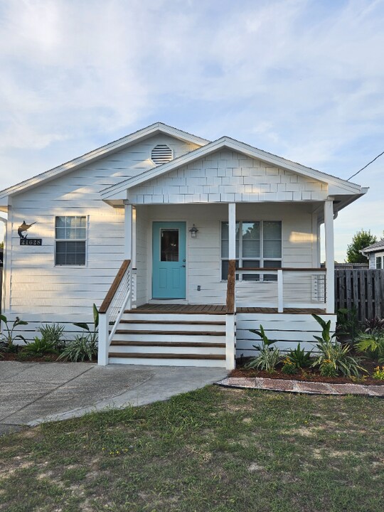 21628 Marlin Ave in Panama City Beach, FL - Building Photo