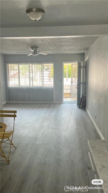1194 W 39th St