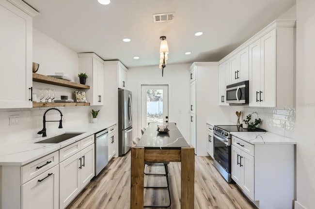 3516 W Price Ave in Tampa, FL - Foto de edificio - Building Photo