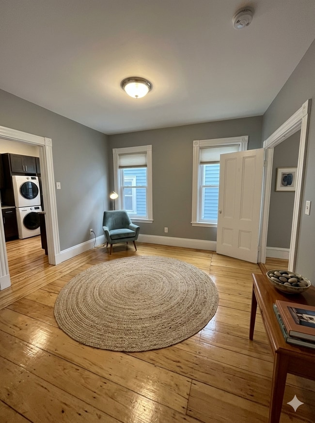 27 Marney St in Cambridge, MA - Building Photo - Building Photo