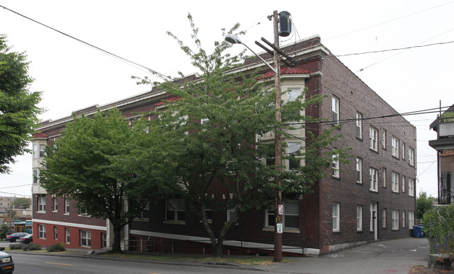 St. Florence Apartments in Seattle, WA - Foto de edificio - Building Photo