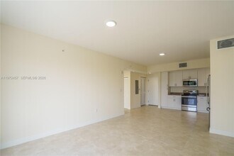 1091 Galiano St in Coral Gables, FL - Building Photo - Building Photo
