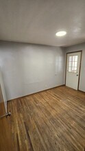836 Knoll Ave in Waterloo, IA - Building Photo - Building Photo