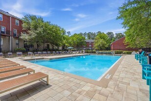 Polo Club Tallahassee in Tallahassee, FL - Building Photo