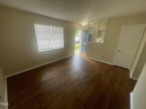 120 Byrum St in Cary, NC - Building Photo - Building Photo