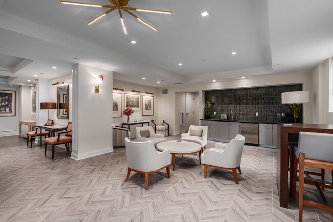 Westminster Arch Apartments in Philadelphia, PA - Building Photo - Interior Photo