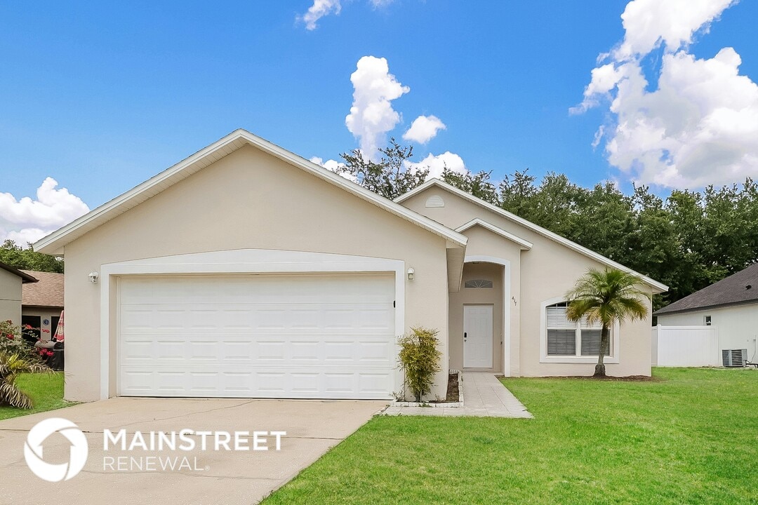 417 Peppermill Cir in Kissimmee, FL - Foto de edificio