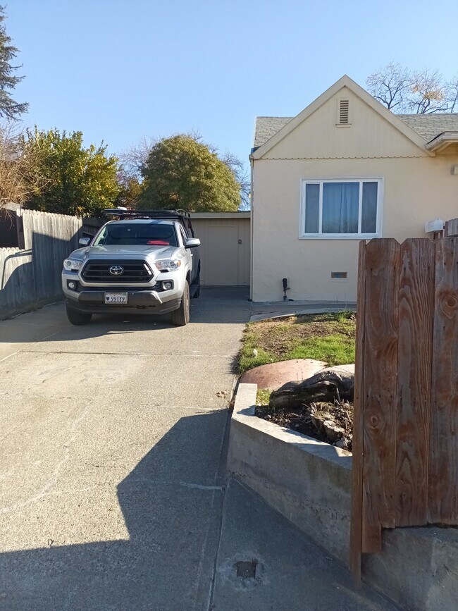 128 Starr Ave Rentals in Vallejo, CA
