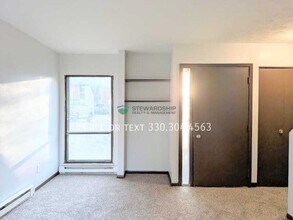 310 Engadine Ct in Sugarcreek, OH - Building Photo - Building Photo