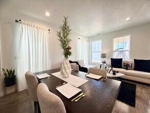 6686 W Leander Dr in South Jordan, UT - Building Photo - Building Photo