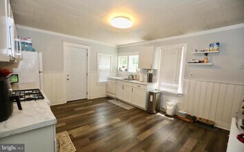 116 Ellis St in Glassboro, NJ - Building Photo - Building Photo