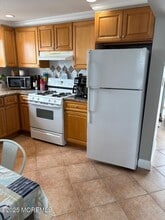 217 Blaine Ave in Seaside Heights, NJ - Foto de edificio - Building Photo