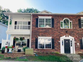 19768 Feriba Pl in Cornelius, NC - Building Photo