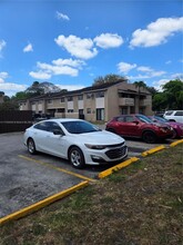 15433 SW 80th St in Miami, FL - Building Photo - Building Photo