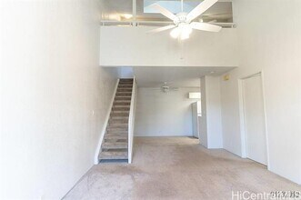 585 Mananai Pl in Honolulu, HI - Building Photo - Building Photo