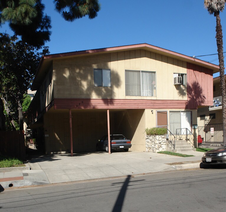 275 N Oakland Ave in Pasadena, CA - Foto de edificio