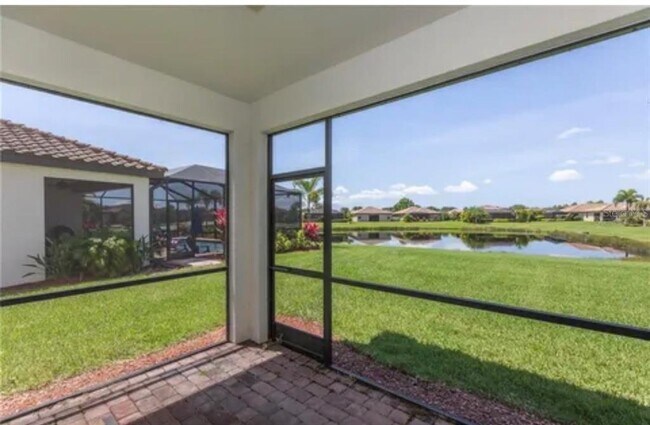 6914 Quiet Creek Dr in Bradenton, FL - Building Photo - Building Photo