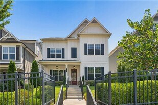 1821 Sanford Dr in Atlanta, GA - Building Photo