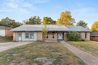 8907 Panther Dr in Waco, TX - Building Photo - Building Photo