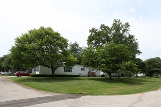 OAKDALE ESTATES PARK & SALES in Sturtevant, WI - Building Photo - Building Photo